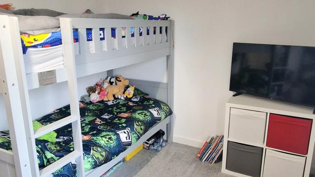 6 Howards Way Bedroom 2A