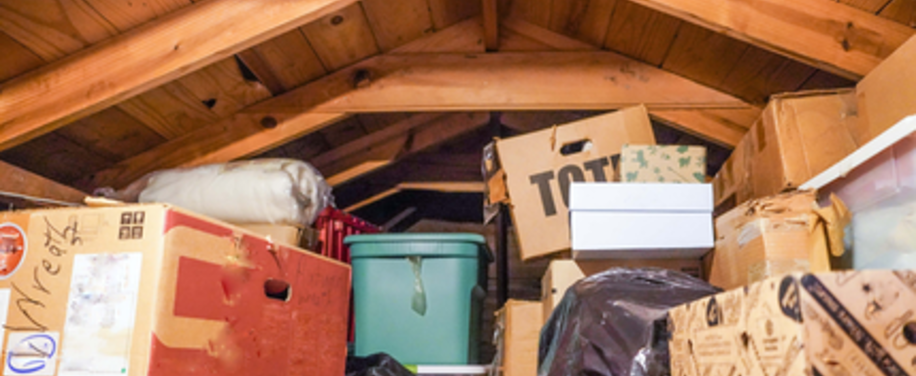 Messy Loft (5)