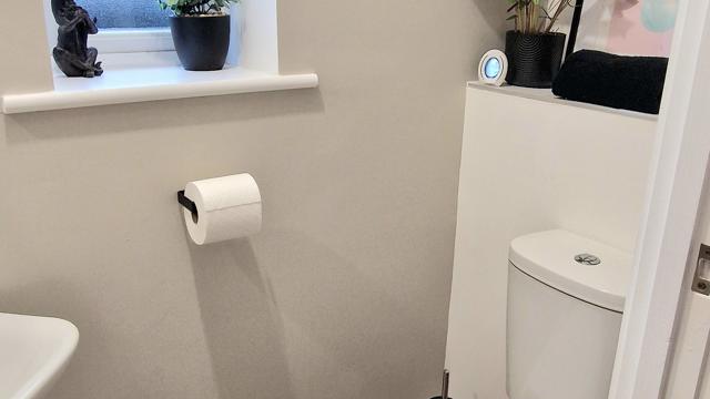 6 Howards Way Downstairs Wc2